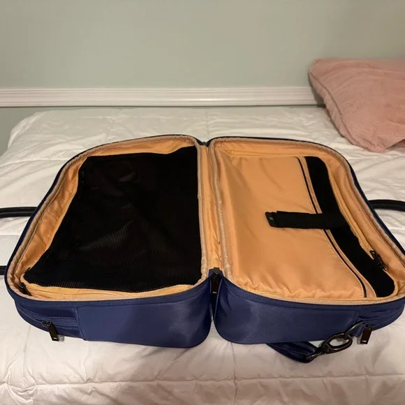 Nomad Lane Unisex Bento Bag in Dusk w/Toiletry bag and Tech Organizer - Picture 5 of 7